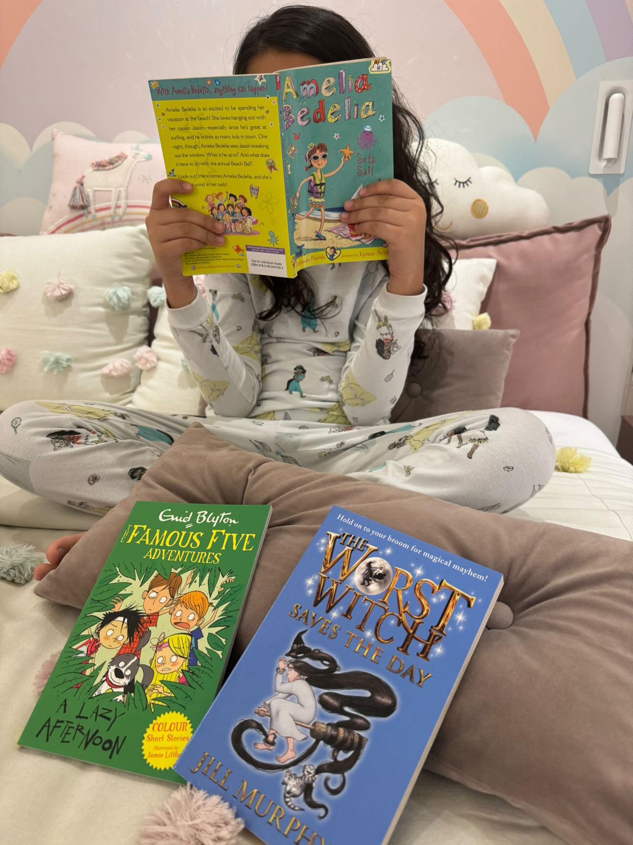 TWEEN READING BOX : AGES 7-11 Years