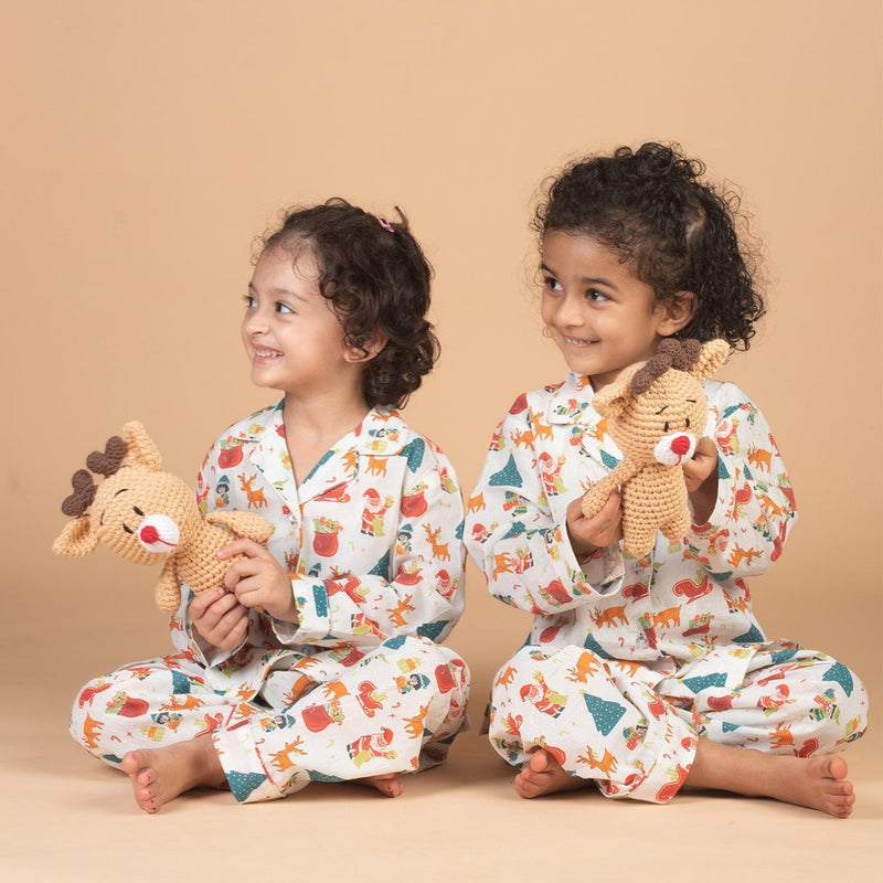 All about Christmas - Kids Pajama & Reindeer Stuffie Bundle