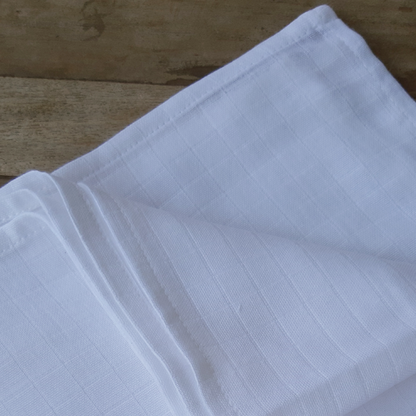 Organic Muslin Swaddle - Solid Colour White